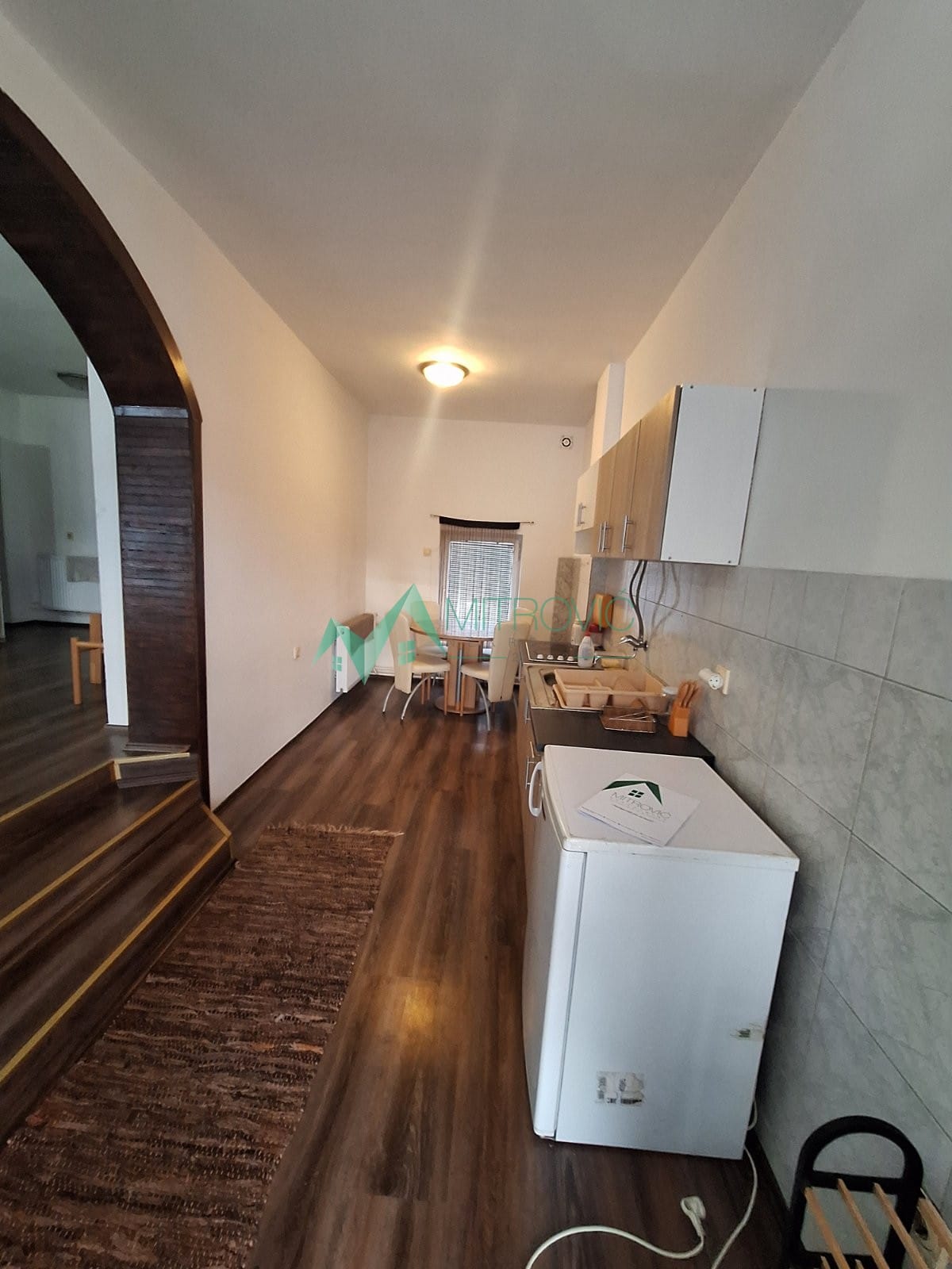 Stan Prodaja Veternik  60 m2