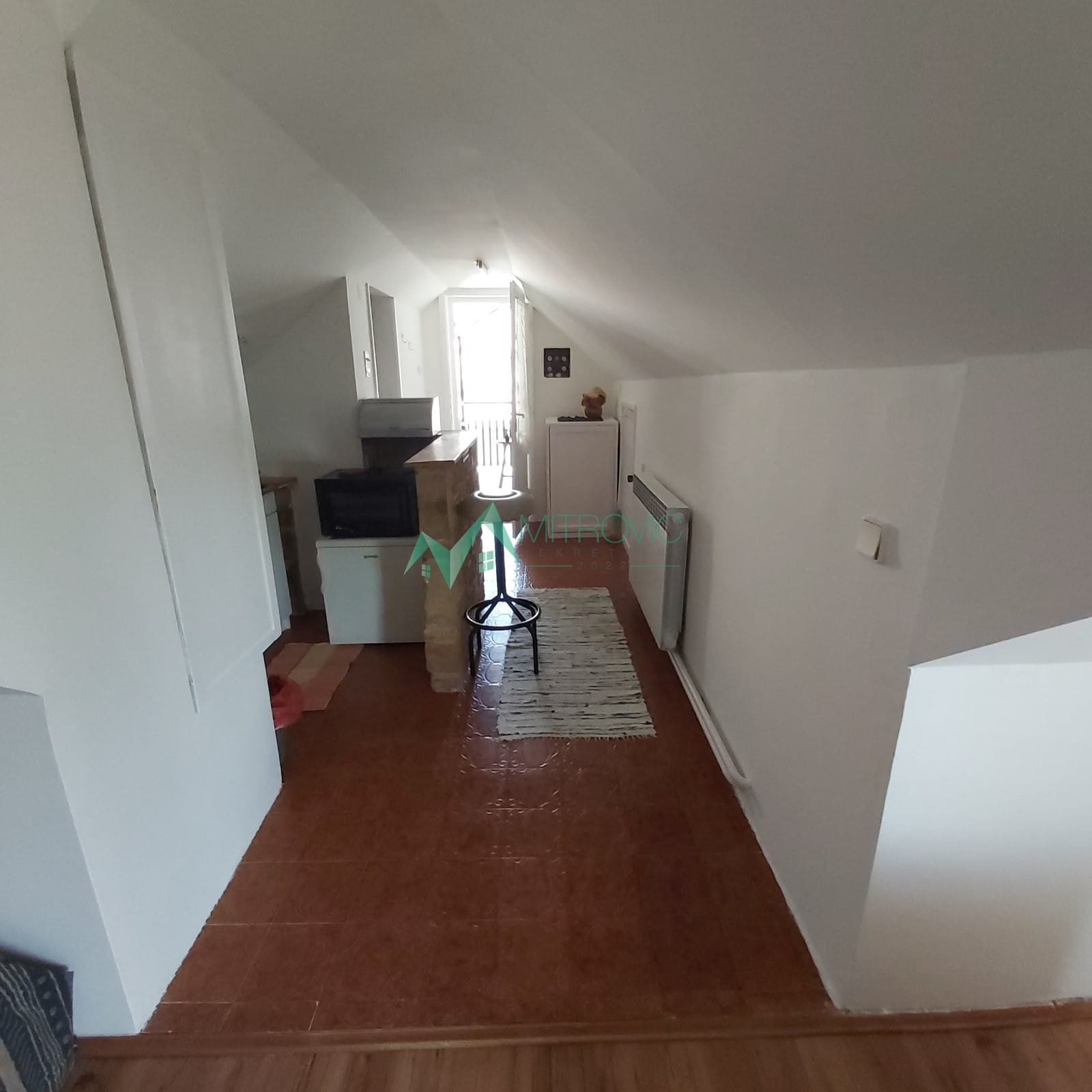 Stan Prodaja Veternik  28 m2