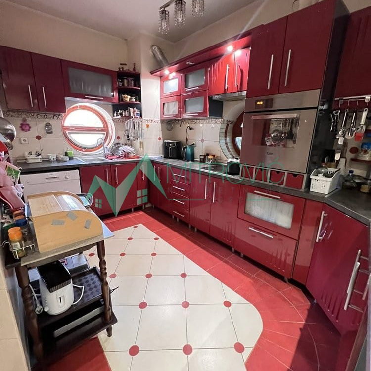 Kuća Prodaja Novi Sad  299 m2