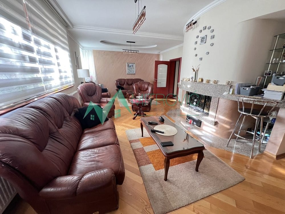 Kuća Prodaja Novi Sad Kuća Prodaja Novi Sad 299 m2