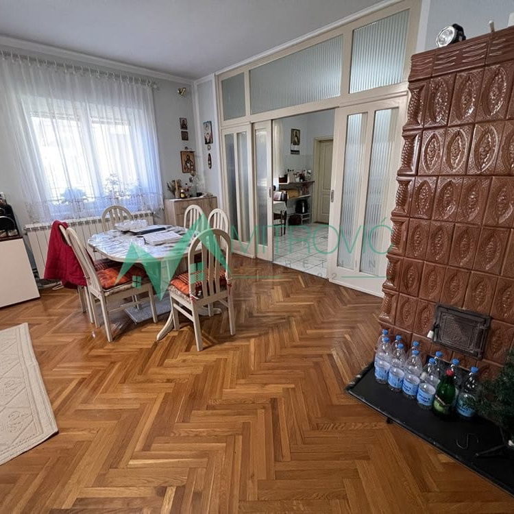 Kuća Prodaja Novi Sad  159 m2