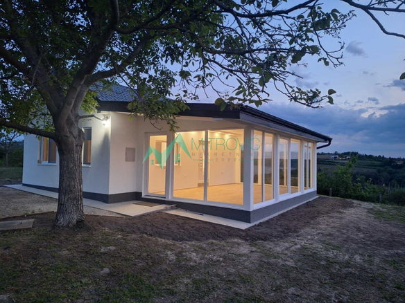 Kuća Prodaja Banoštor  68 m2