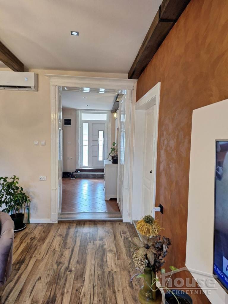 Kuća Prodaja Novi Sad Kuća Prodaja Novi Sad 504 m2