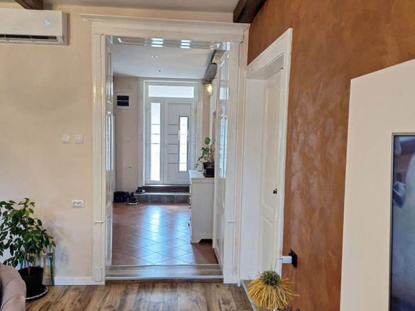 Kuća Prodaja Novi Sad  504 m2