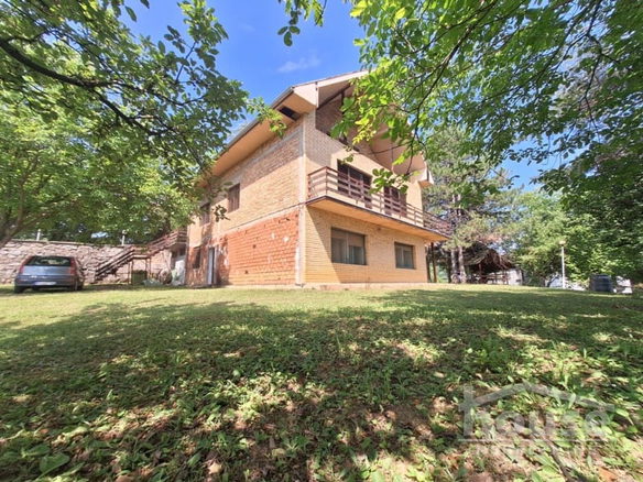 Kuća Prodaja Novi Sad  178 m2