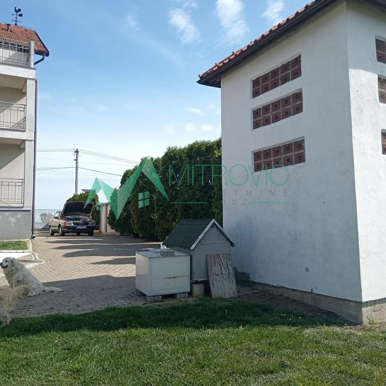 Kuća Prodaja Kać  478 m2