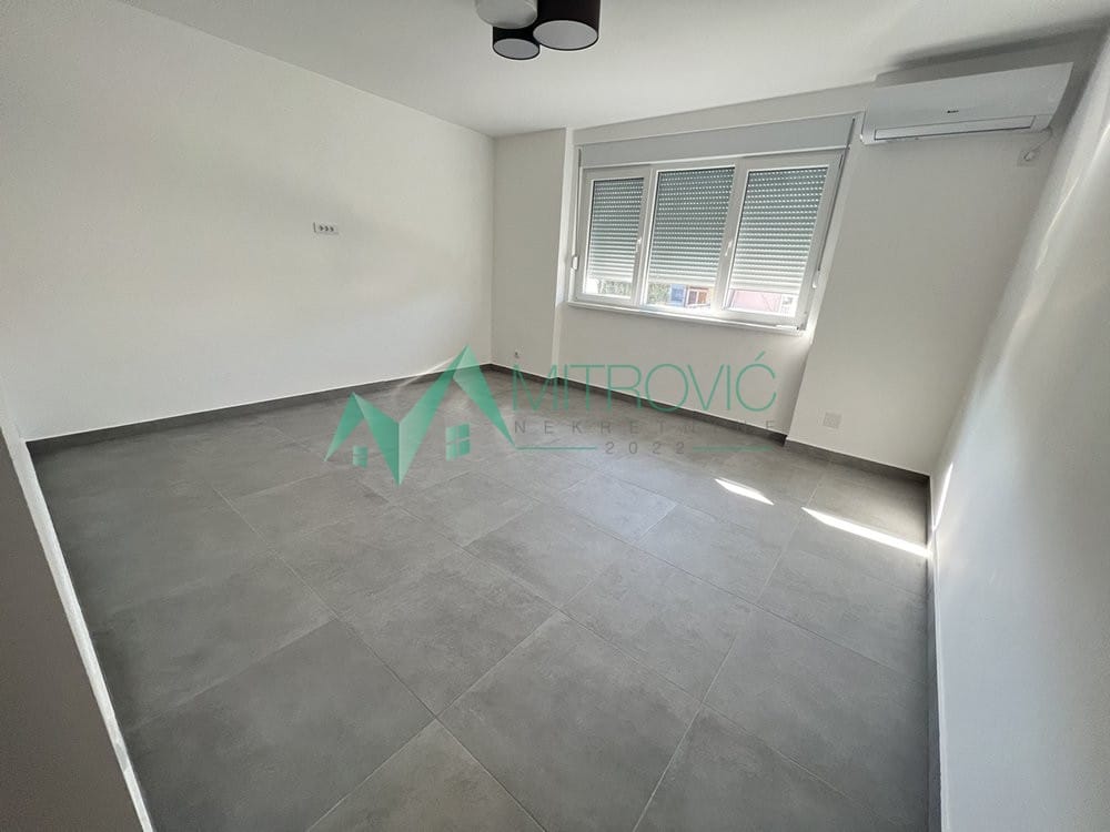 Kuća Prodaja Novi Sad Kuća Prodaja Novi Sad 172 m2