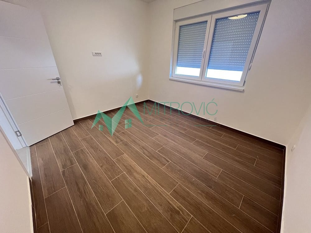 Kuća Prodaja Novi Sad Kuća Prodaja Novi Sad 172 m2