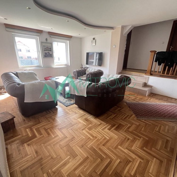 Kuća Prodaja Novi Sad  260 m2