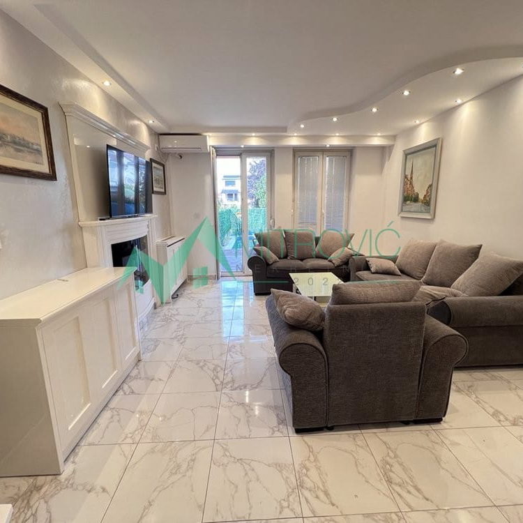 Kuća Prodaja Novi Sad  141 m2