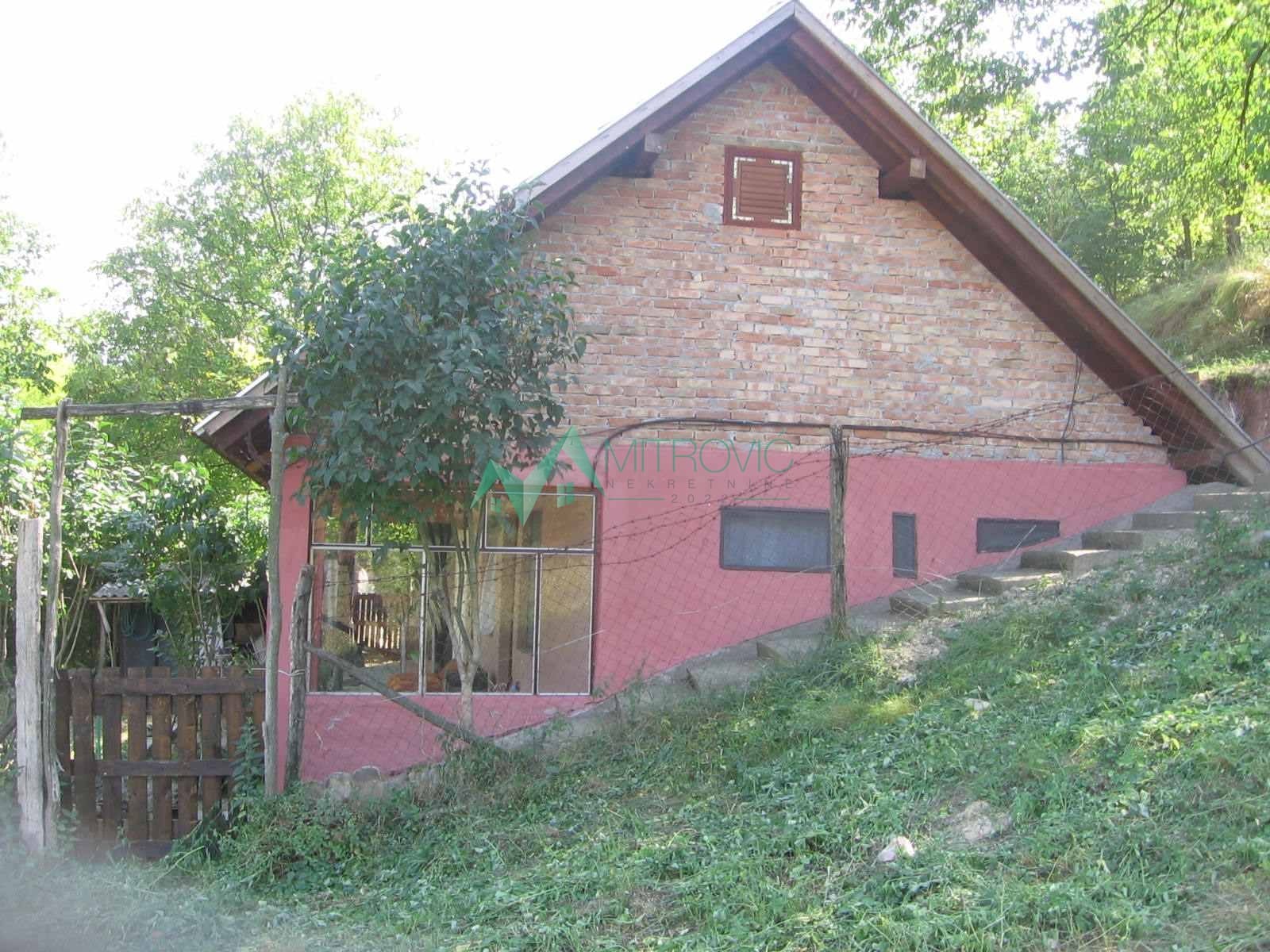 Kuća Prodaja Sremska Kamenica  82 m2