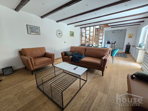 Kuća Prodaja Novi Sad  266 m2