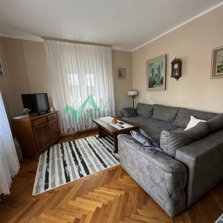 Kuća Prodaja Sremski Karlovci  114 m2