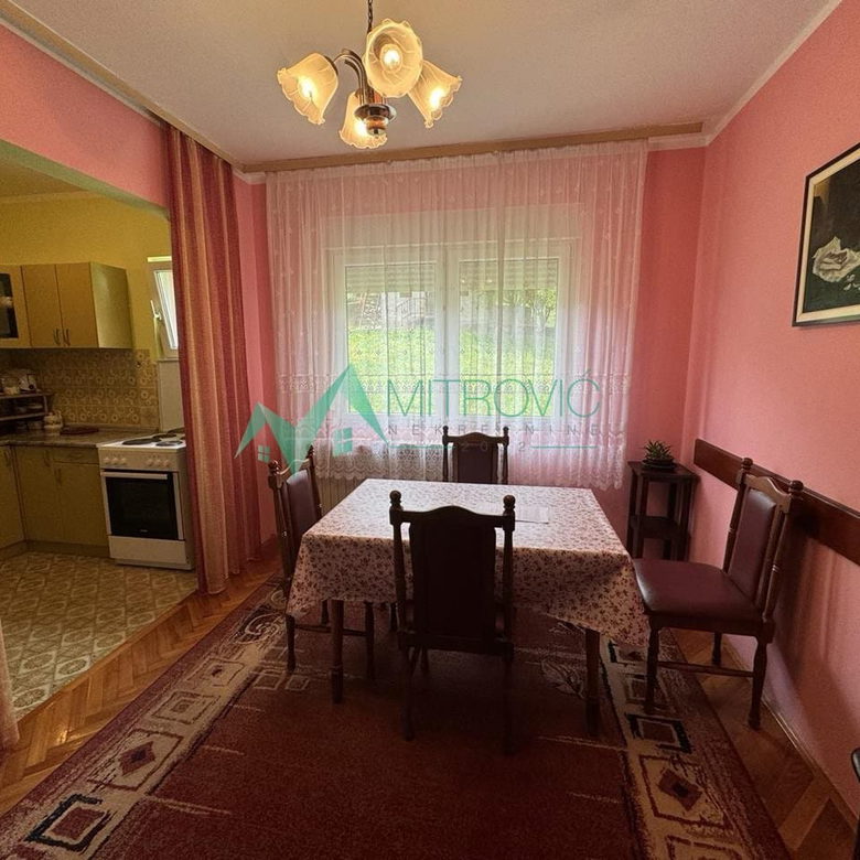 Kuća Prodaja Sremski Karlovci  114 m2