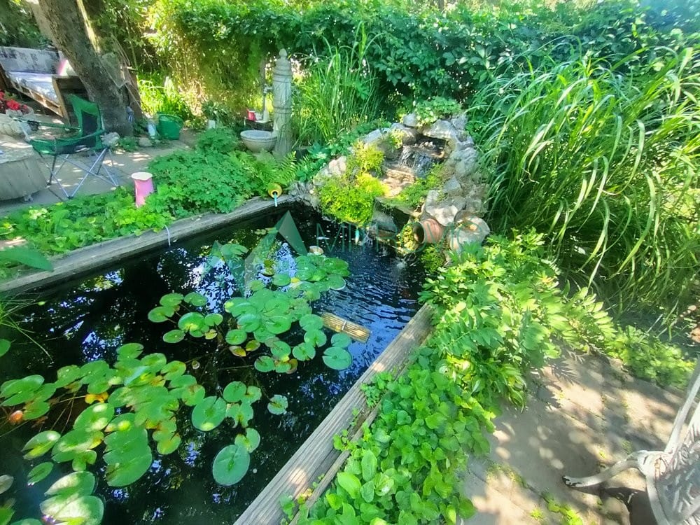 Kuća Prodaja Stari Banovci  260 m2