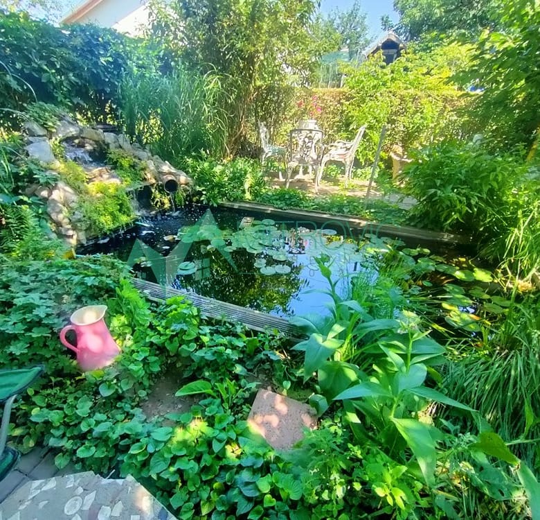 Kuća na prodaju, Stari Banovci, Stara Pazova, 260m², 360.500 €
