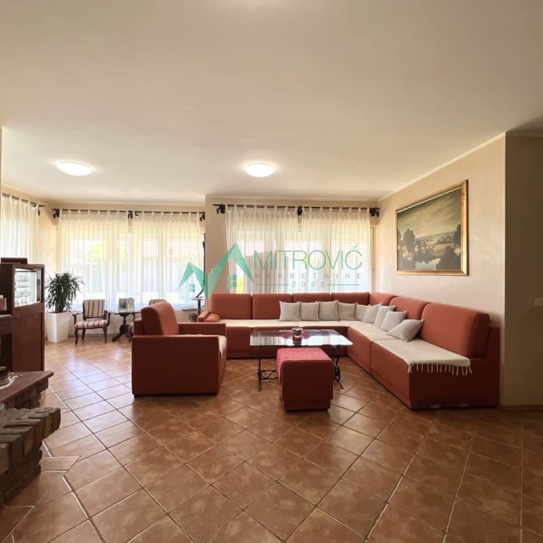 Kuća na prodaju, Stepanovićevo, Novi Sad, 221m², 249.000 €
