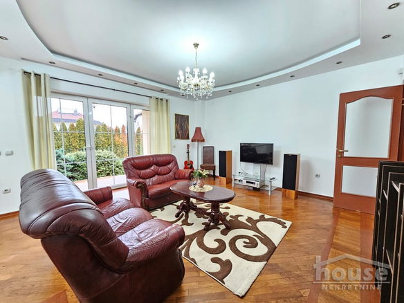 Kuća Prodaja Novi Sad  338 m2