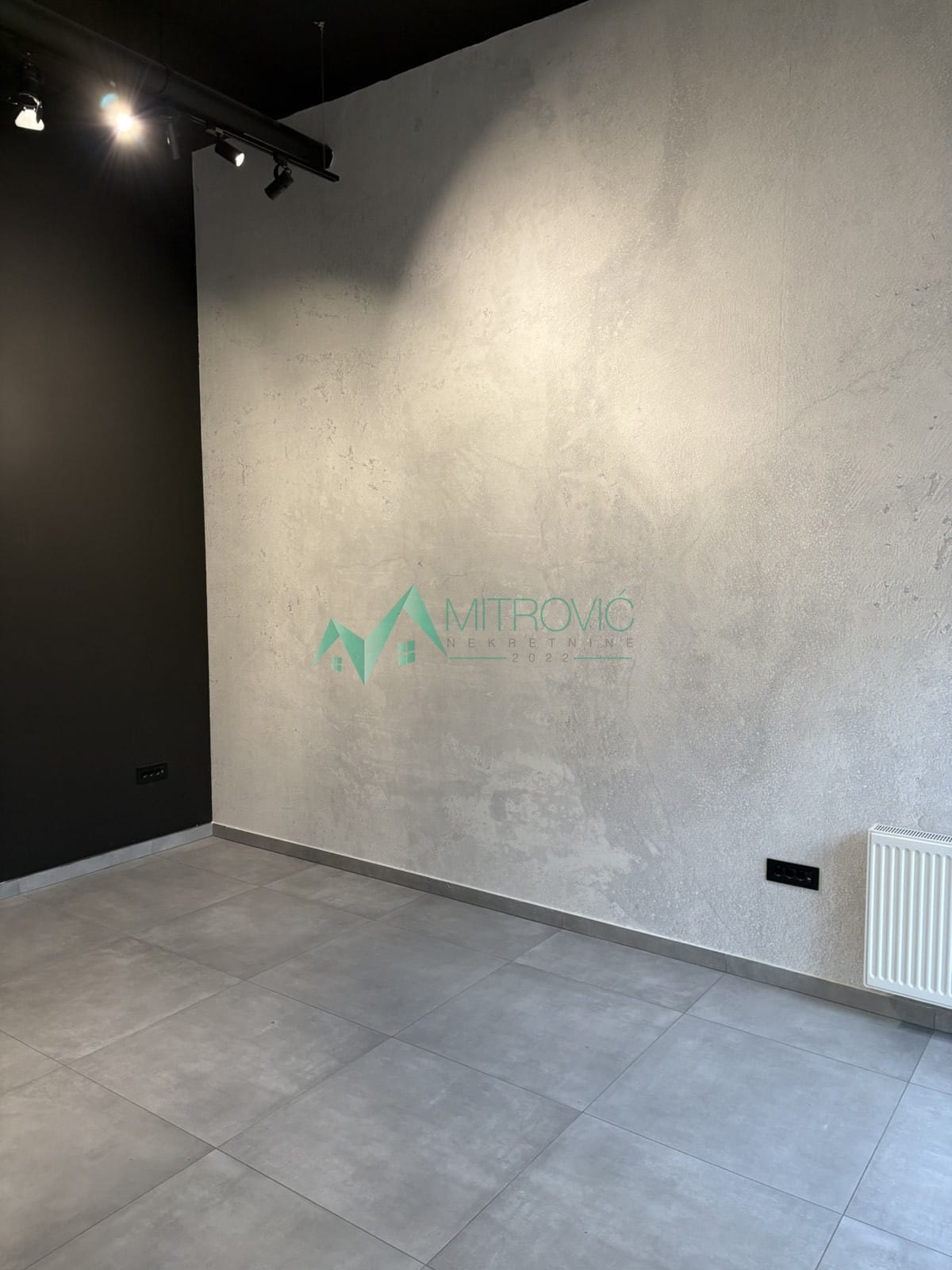 Lokal Prodaja Novi Sad Lokal Prodaja Novi Sad 192 m2