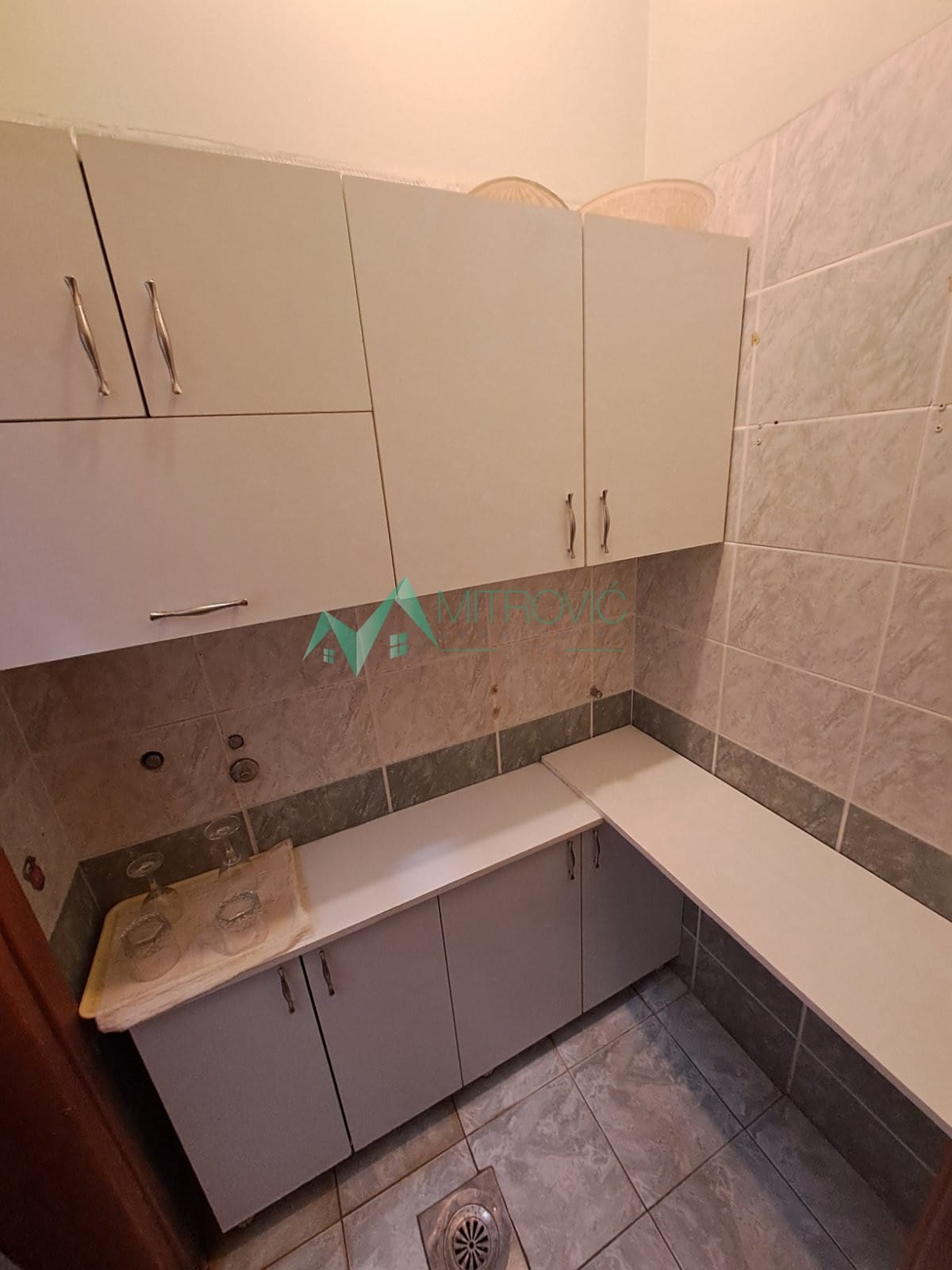Lokal Prodaja Novi Sad  33 m2
