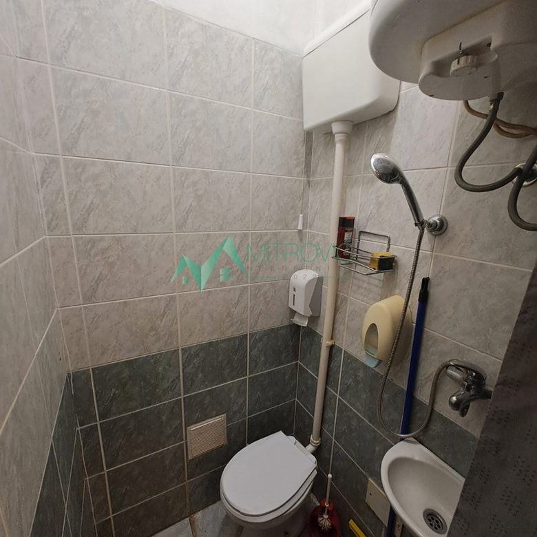 Lokal Prodaja Novi Sad  33 m2