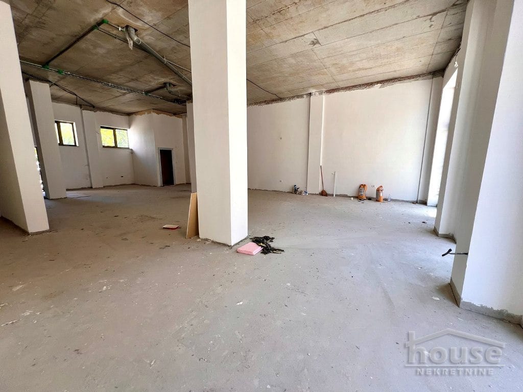 Lokal Prodaja Novi Sad  122 m2