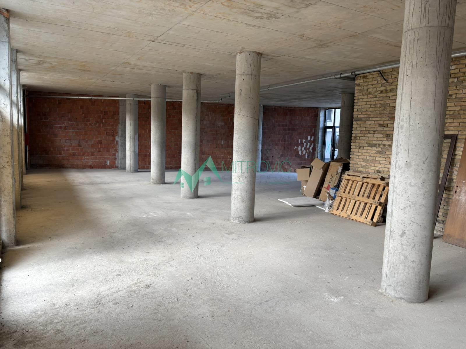 Lokal Prodaja Novi Sad Lokal Prodaja Novi Sad 327 m2