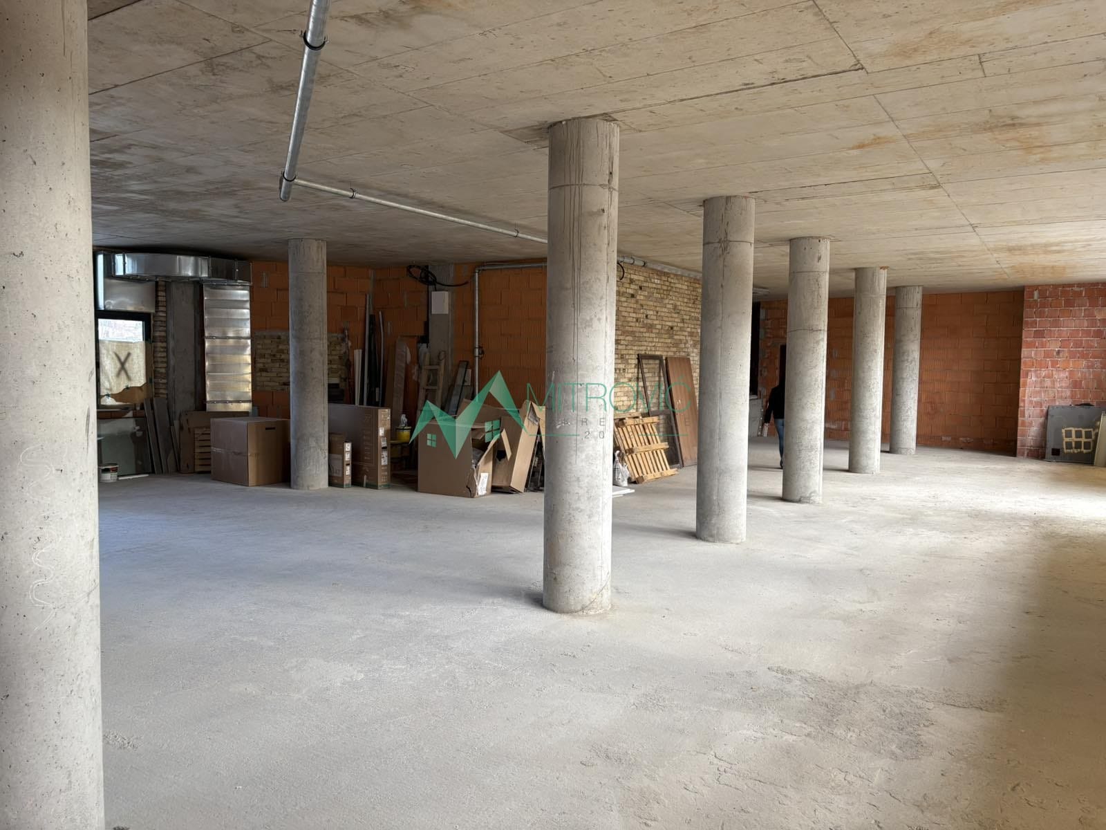 Lokal Prodaja Novi Sad Lokal Prodaja Novi Sad 327 m2