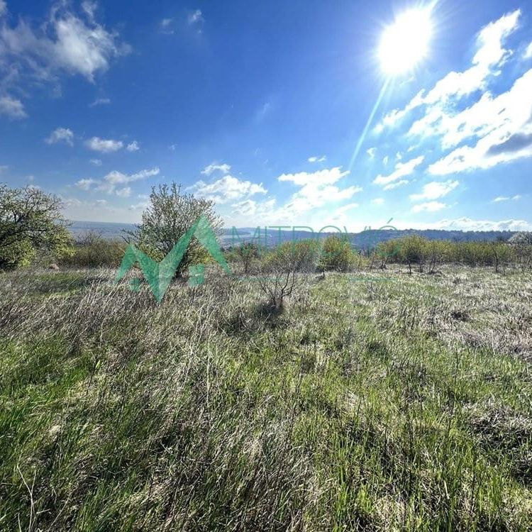 Plac Prodaja Sremski Karlovci  8048 m2