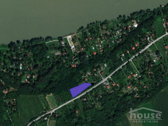 Plac Prodaja Novi Sad  2734 m2