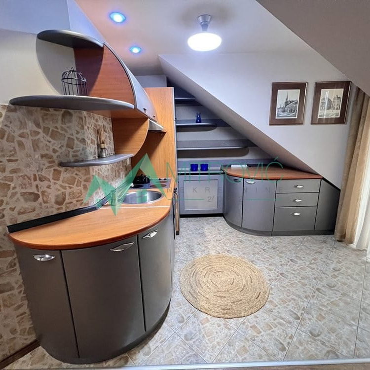 Stan Prodaja Novi Sad  68 m2