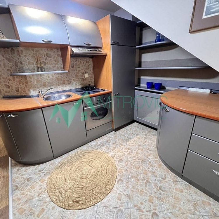 Stan Prodaja Novi Sad  68 m2