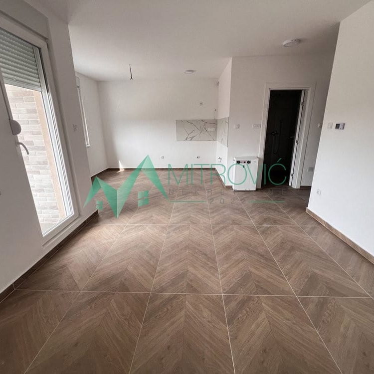 Stan Prodaja Novi Sad  42 m2