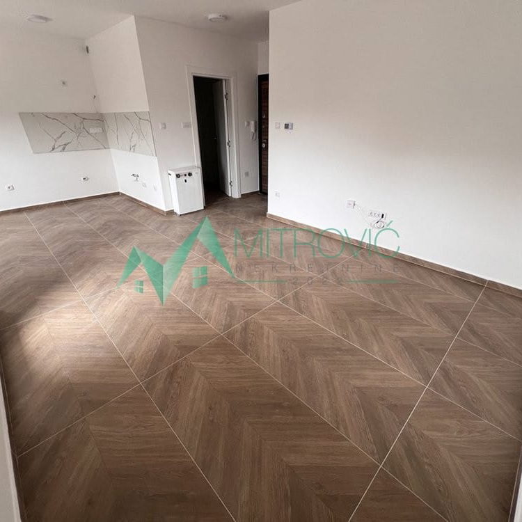 Stan Prodaja Novi Sad  42 m2