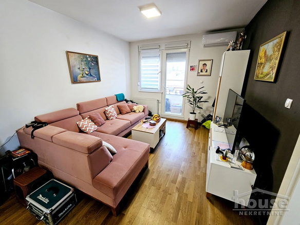 Stan Prodaja Novi Sad  52 m2