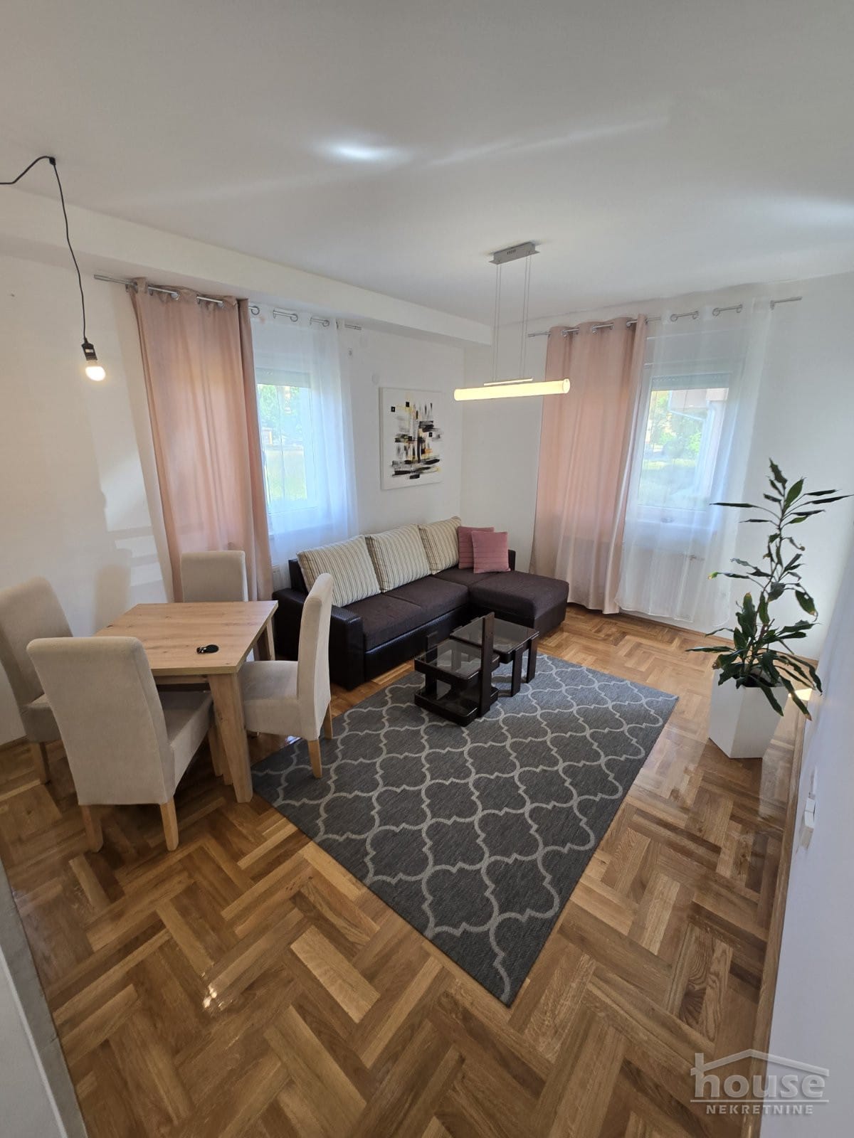 Stan Prodaja Novi Sad  37 m2
