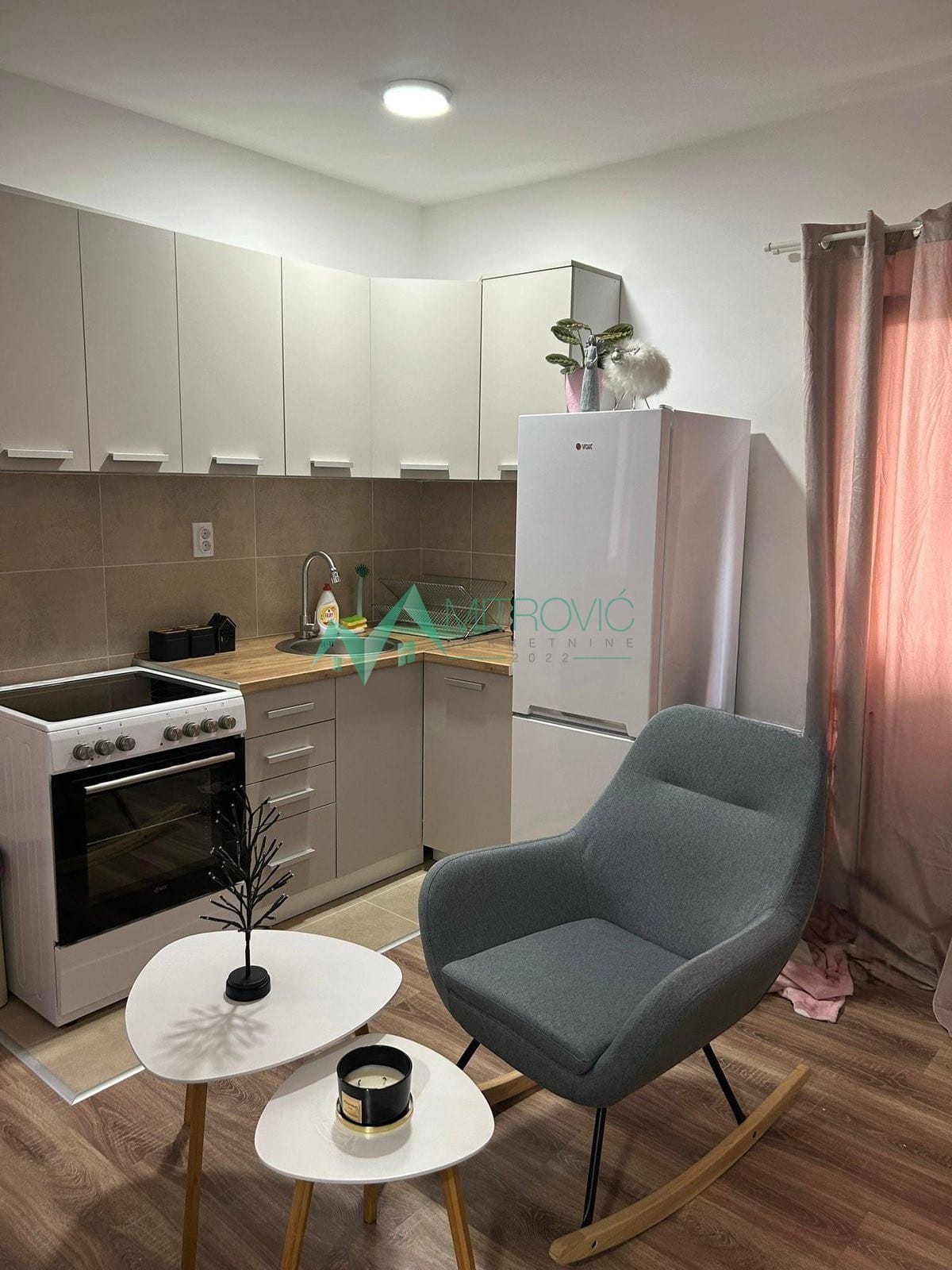 Stan Prodaja Novi Sad Stan Prodaja Novi Sad 27 m2