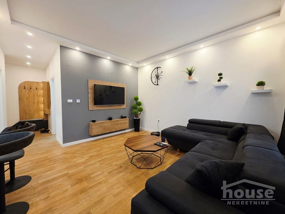 Stan Prodaja Novi Sad  42 m2