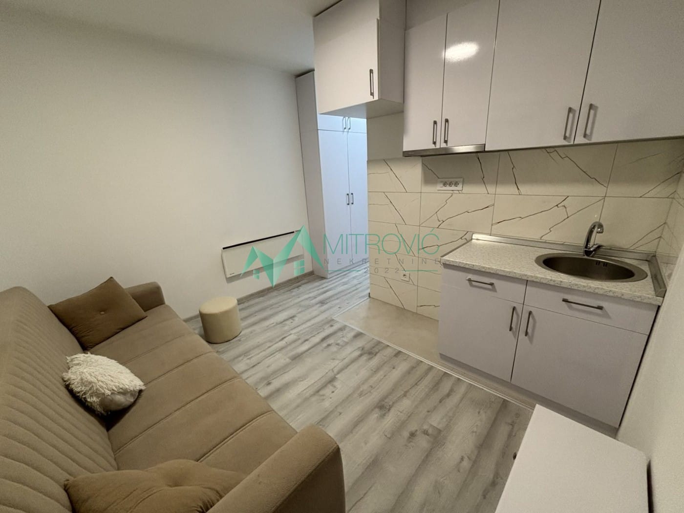 Stan Prodaja Novi Sad  26 m2