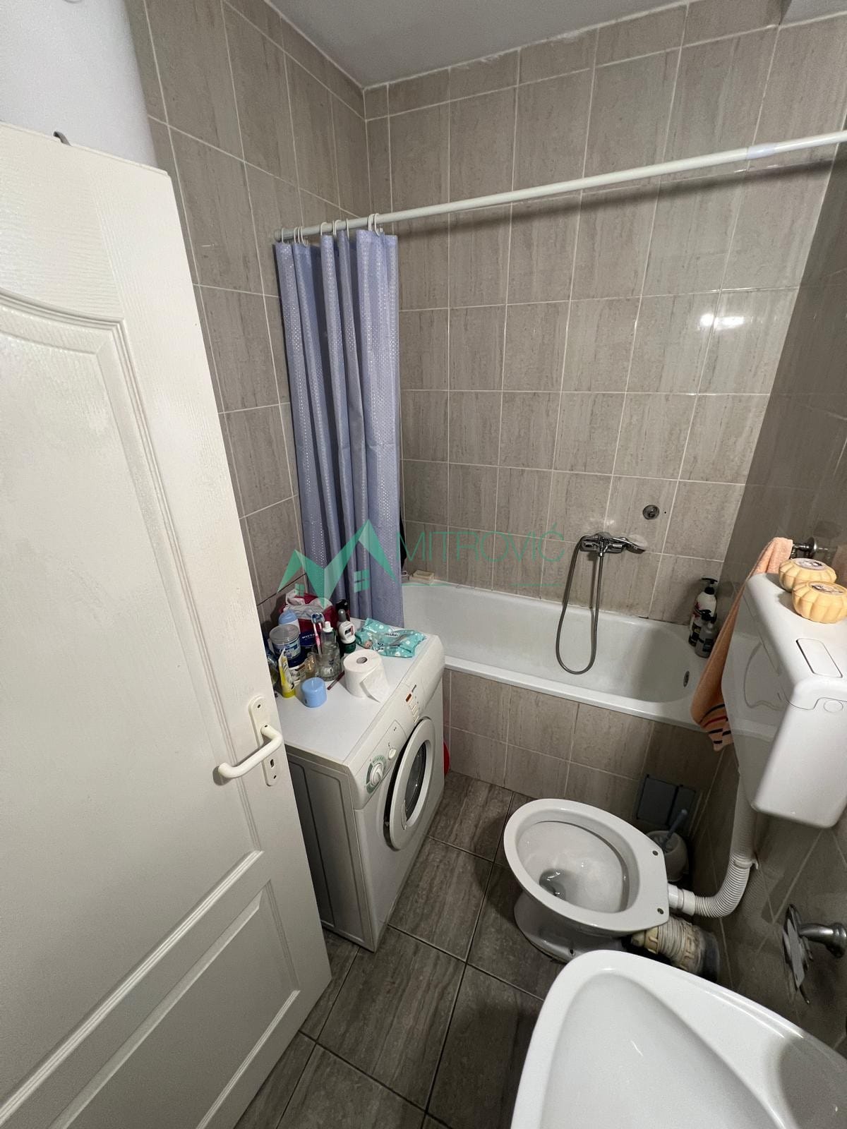 Stan Prodaja Novi Sad  30 m2