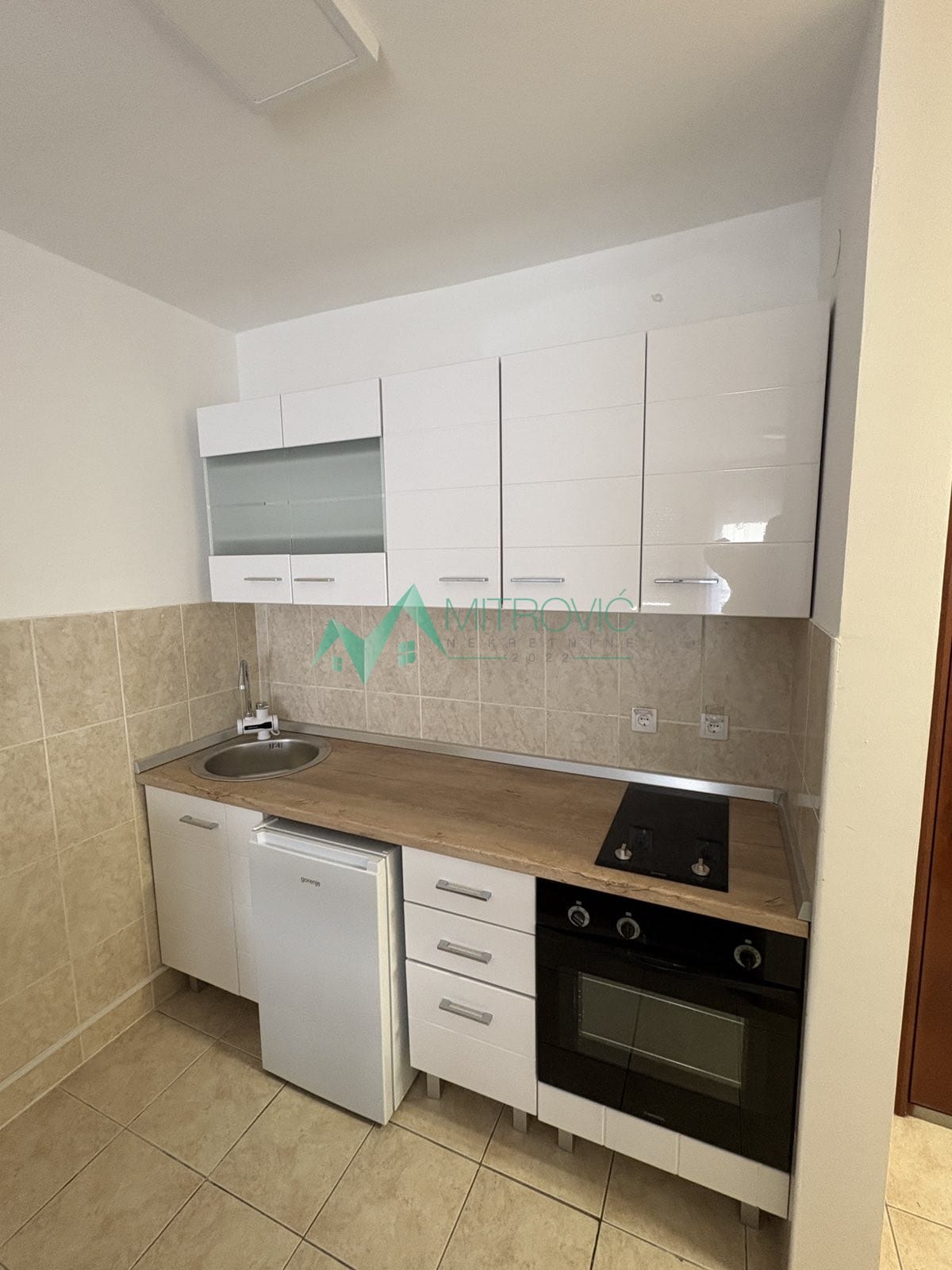 Stan Prodaja Novi Sad  29 m2