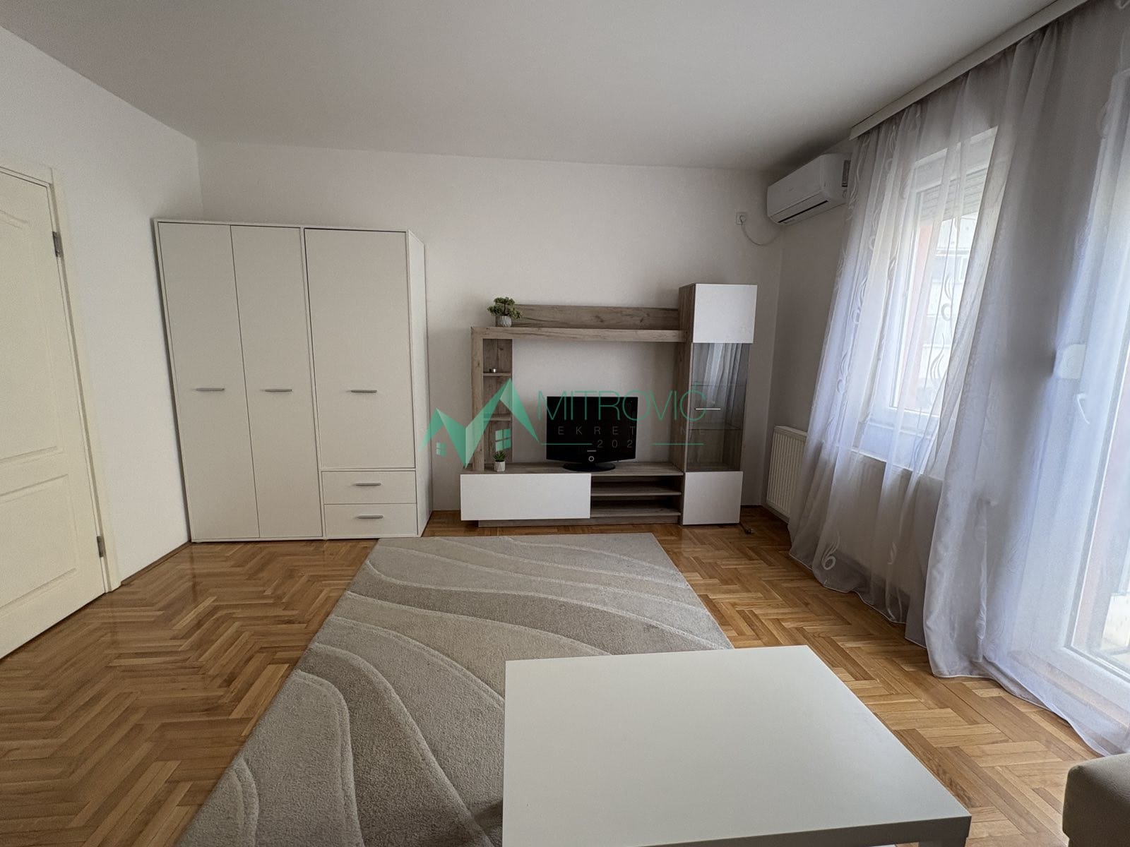 Stan Prodaja Novi Sad  29 m2