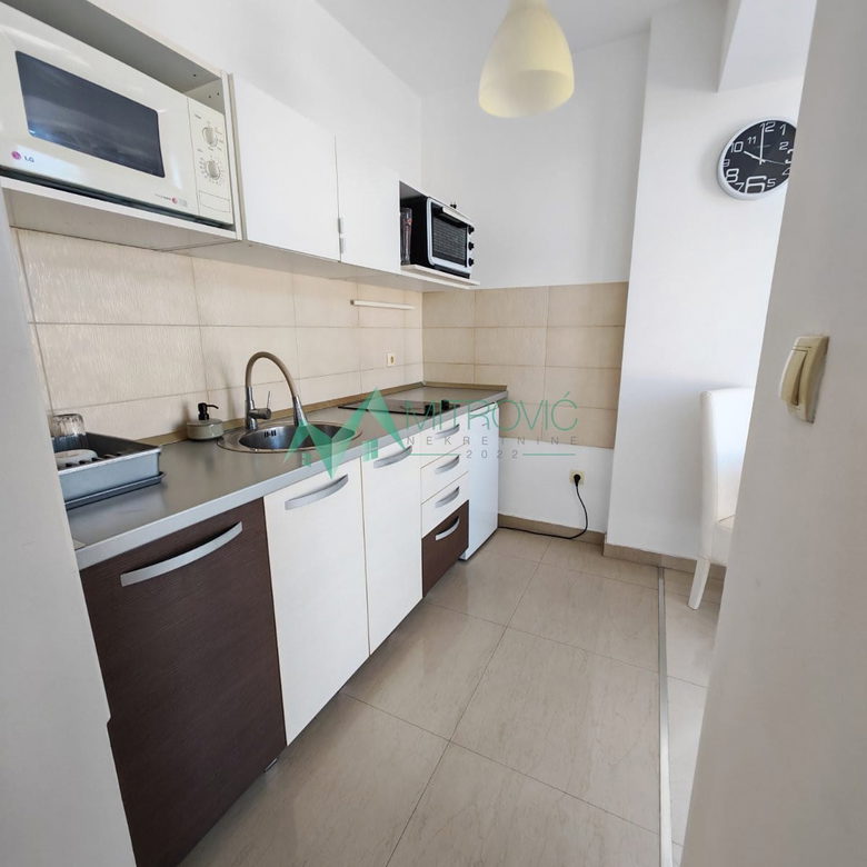 Stan Prodaja Novi Sad  24 m2