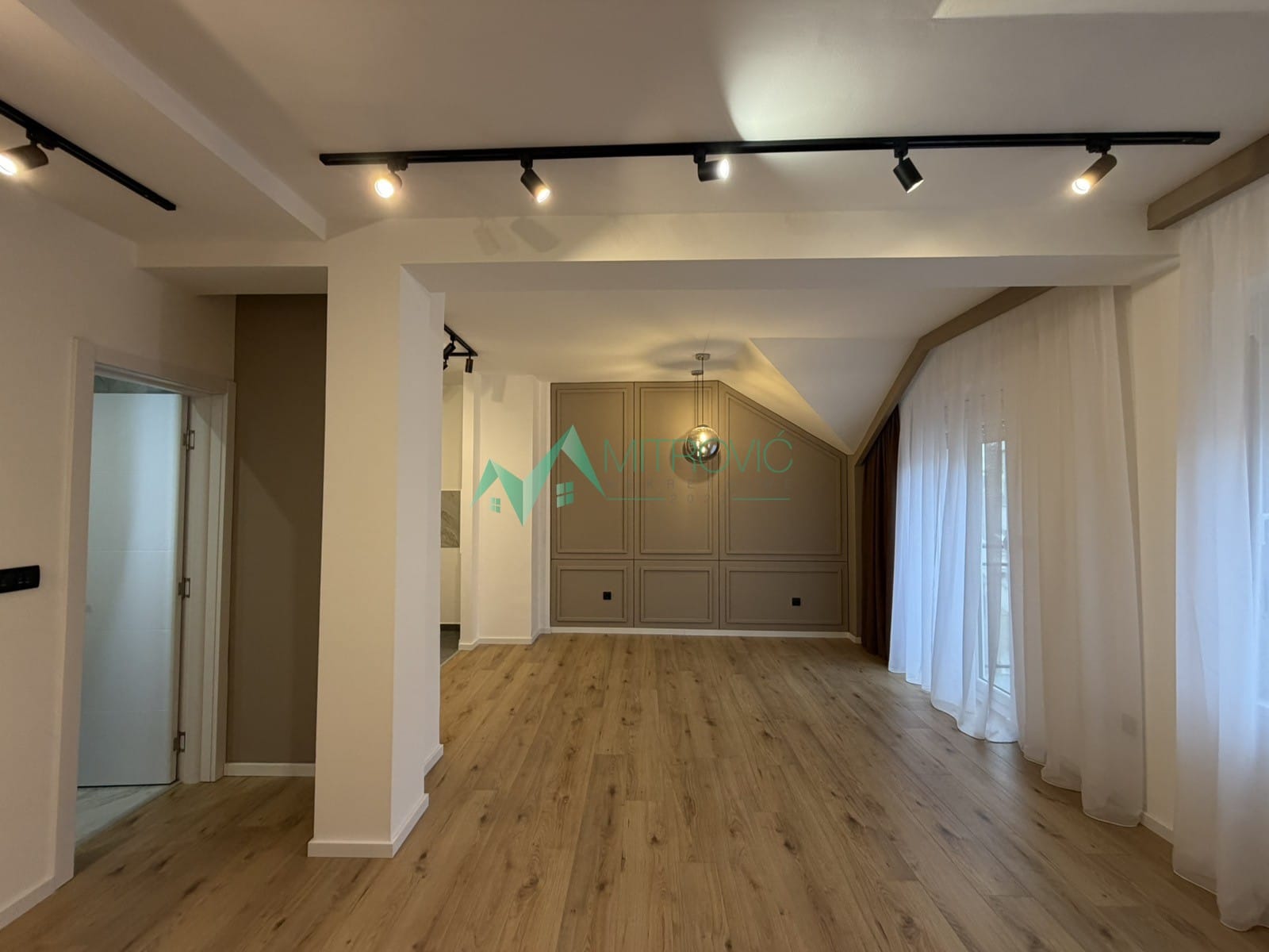 Stan Prodaja Novi Sad  58 m2