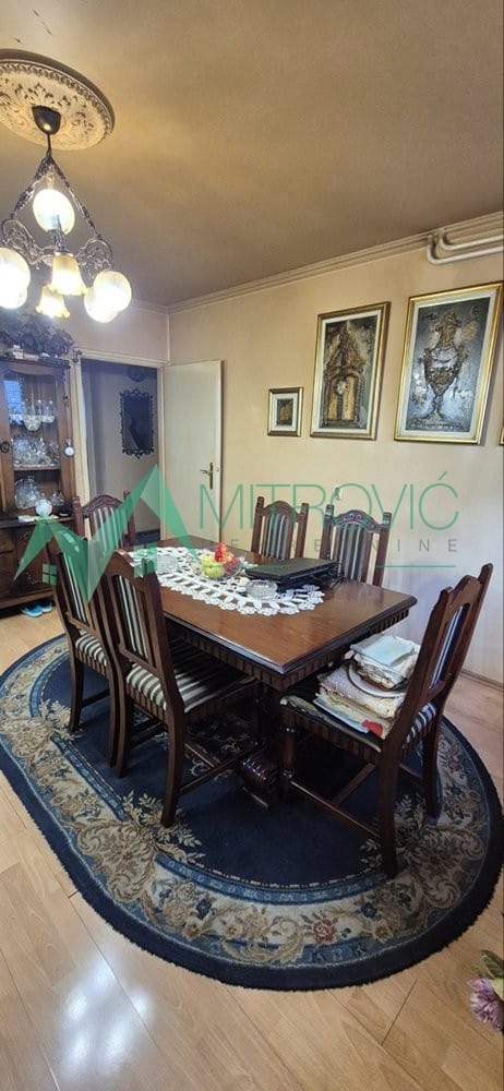Stan Prodaja Novi Sad  73 m2