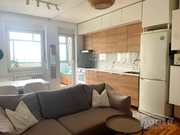 Stan Prodaja Novi Sad  57 m2