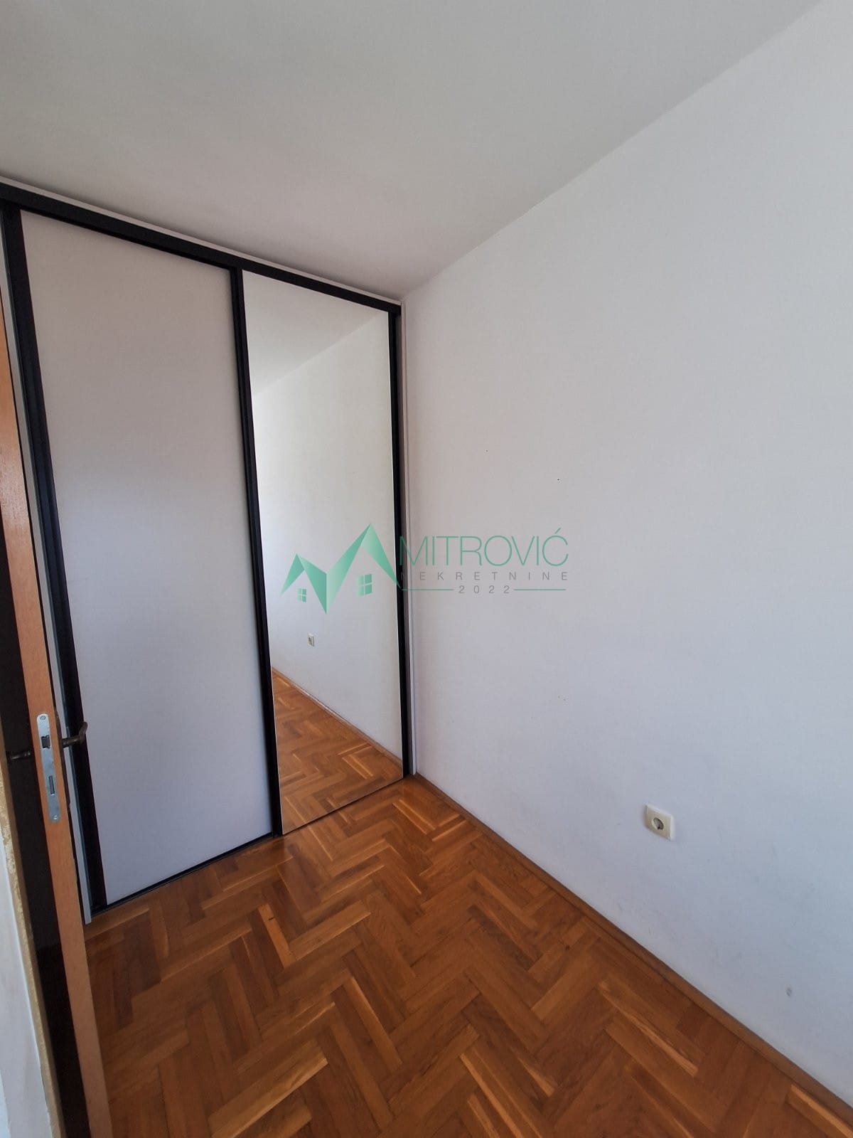 Stan Prodaja Novi Sad  49 m2