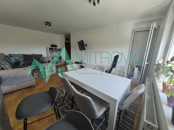 Stan Prodaja Novi Sad  60 m2