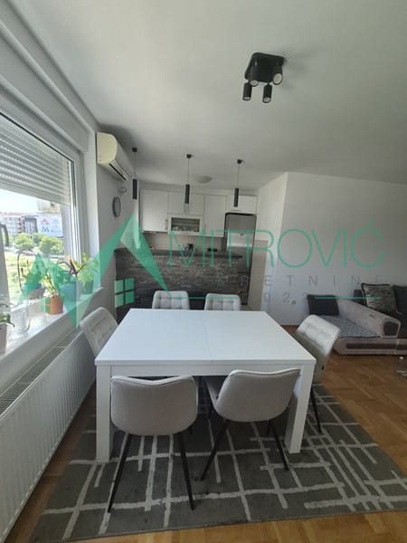 Stan Prodaja Novi Sad  60 m2