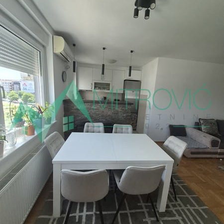 Stan Prodaja Novi Sad  60 m2